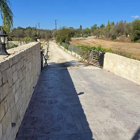 Valley Vila